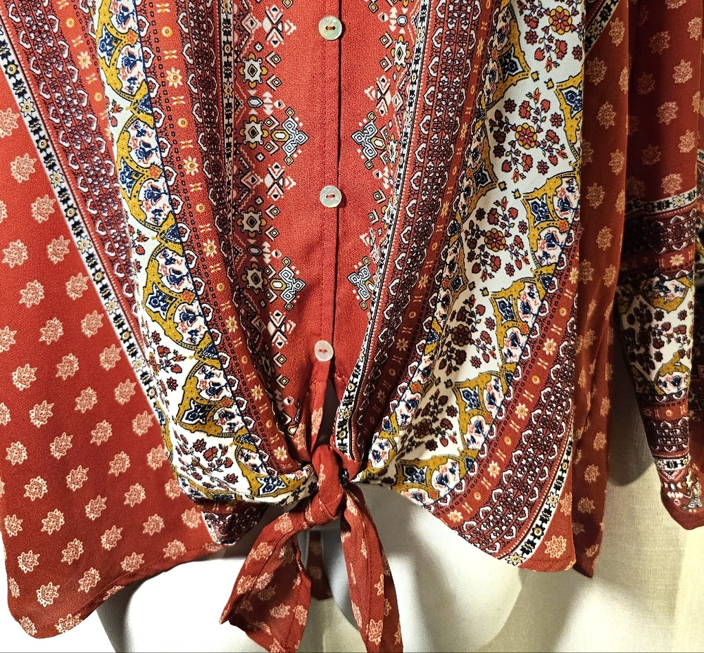 2/$20 West Kei L Bandana Pattern Tie Bottom Top - Picture 7 of 8